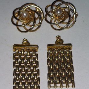 Monet Pair Lapel Brooches Pins & Earrings Chainmail Gold Tone Vintage Set
